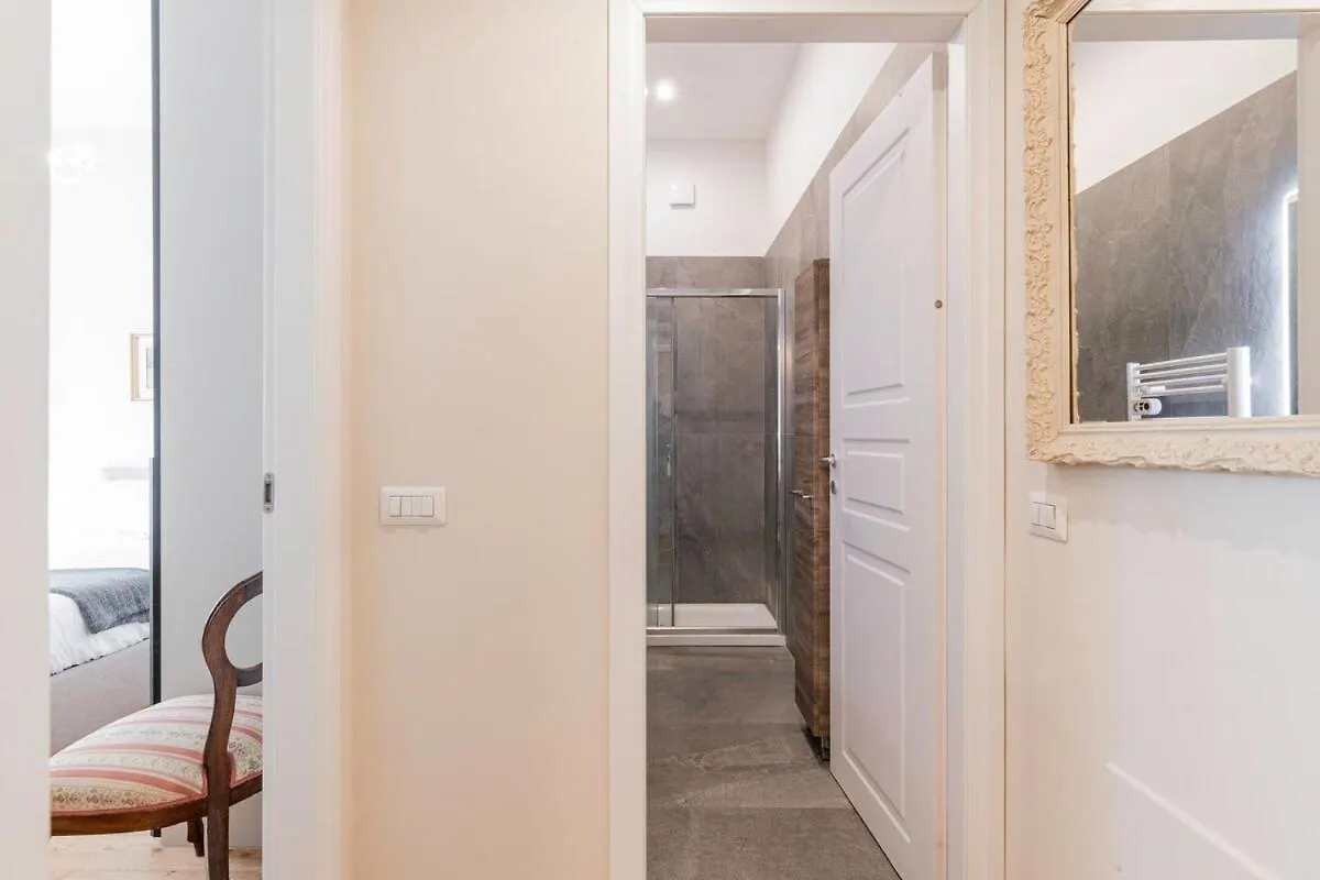 Homeby, Appartamento Tiepolo Milan Italy